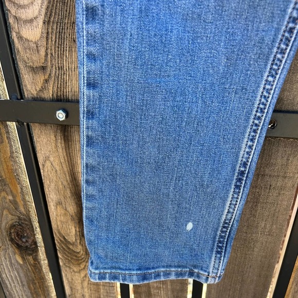 EVERLANE Straight Leg Medium Wash Jeans - Picture 7 of 7
